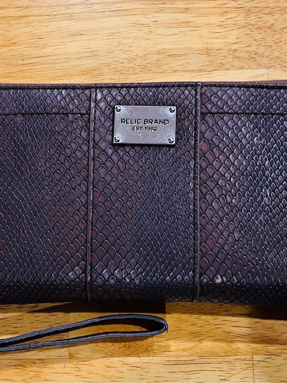 Relic Brand Brown Textured Wristlet Clutch